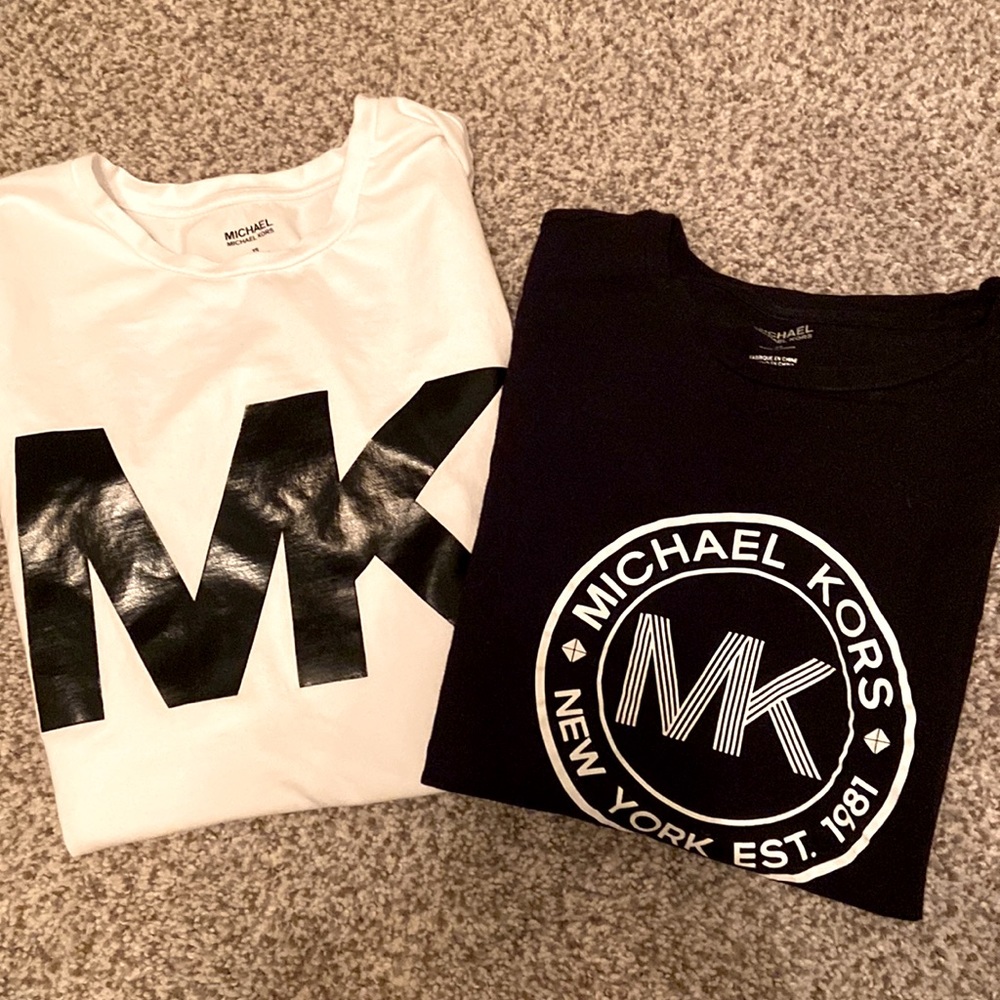 Two short sleeve Michael Kors t-shirts XS